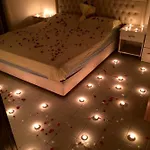 Aparts Aparthotel