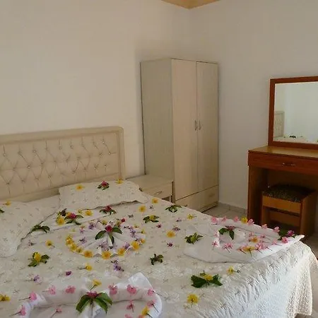 Aparthotel Aparts