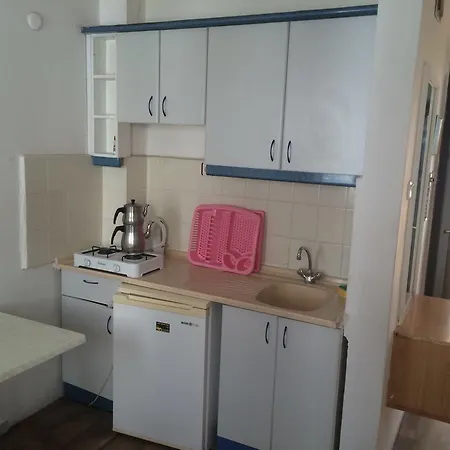 Aparthotel Aparts *