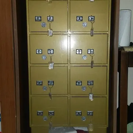 Hotel de apartamente Aparts